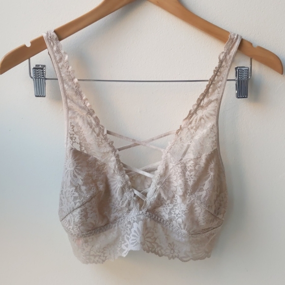 Pink Victorias Secret Beige Lace Bralette Medium